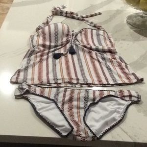 Women’s bathing suits